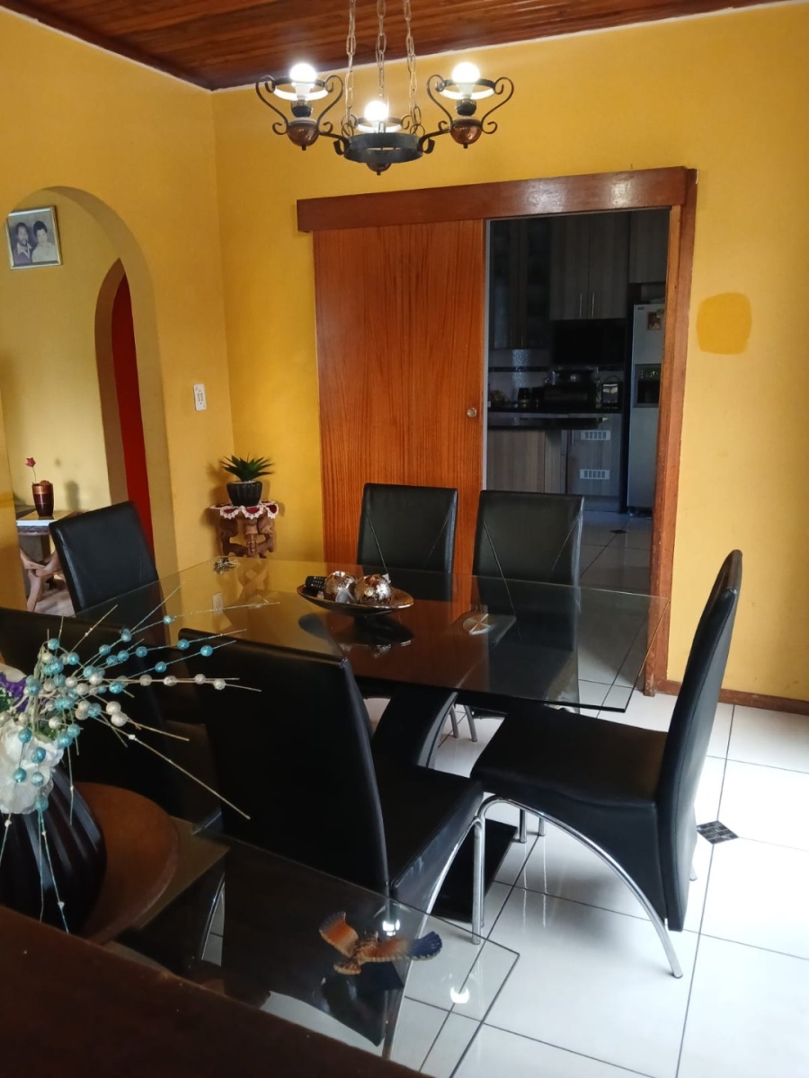 4 Bedroom Property for Sale in Haven Hills Eastern Cape